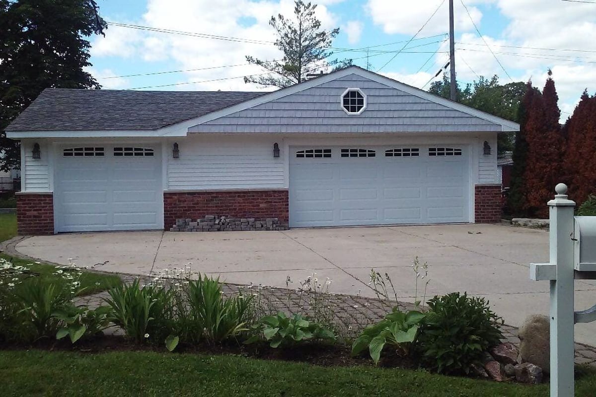 Garage Doors & Openers